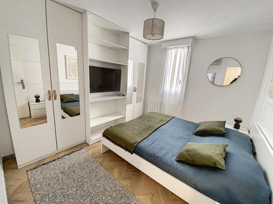 Appartement Style Architecte Proche De La Plage คานส์ ภายนอก รูปภาพ