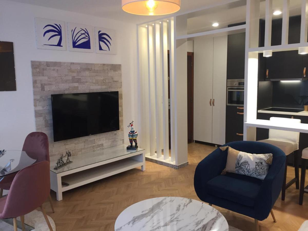 Appartement Style Architecte Proche De La Plage คานส์ ภายนอก รูปภาพ