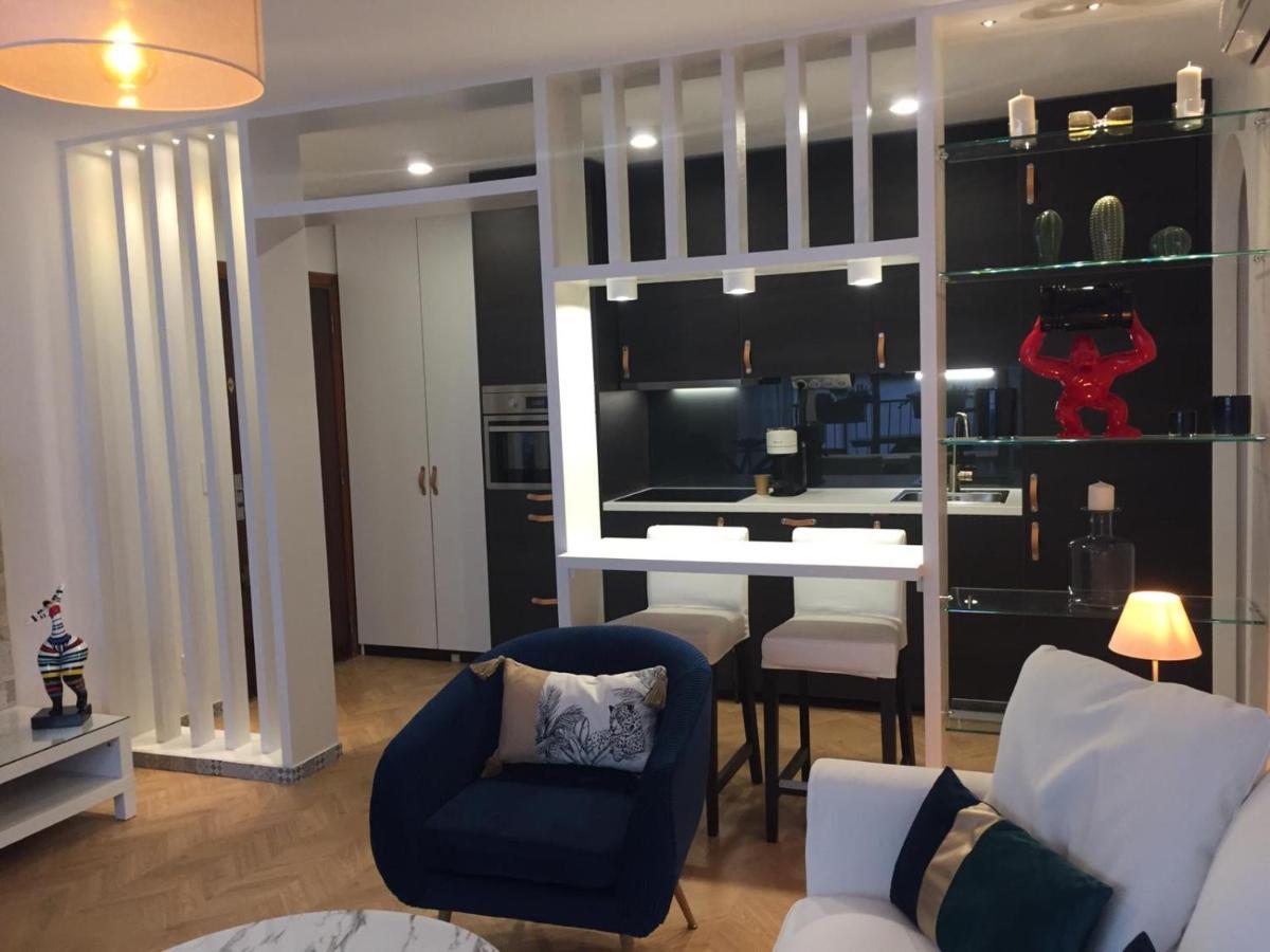 Appartement Style Architecte Proche De La Plage คานส์ ภายนอก รูปภาพ